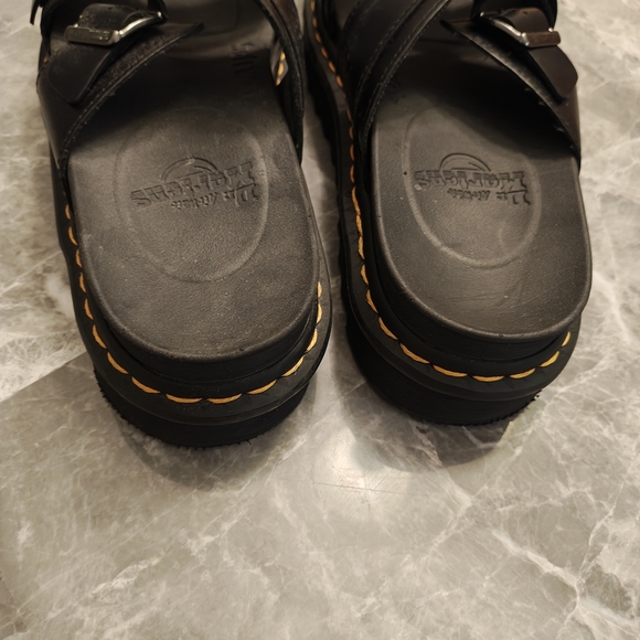 Dr. Martens Men’s Black Leather Buckle Slide Sandals - Picture 4 of 6